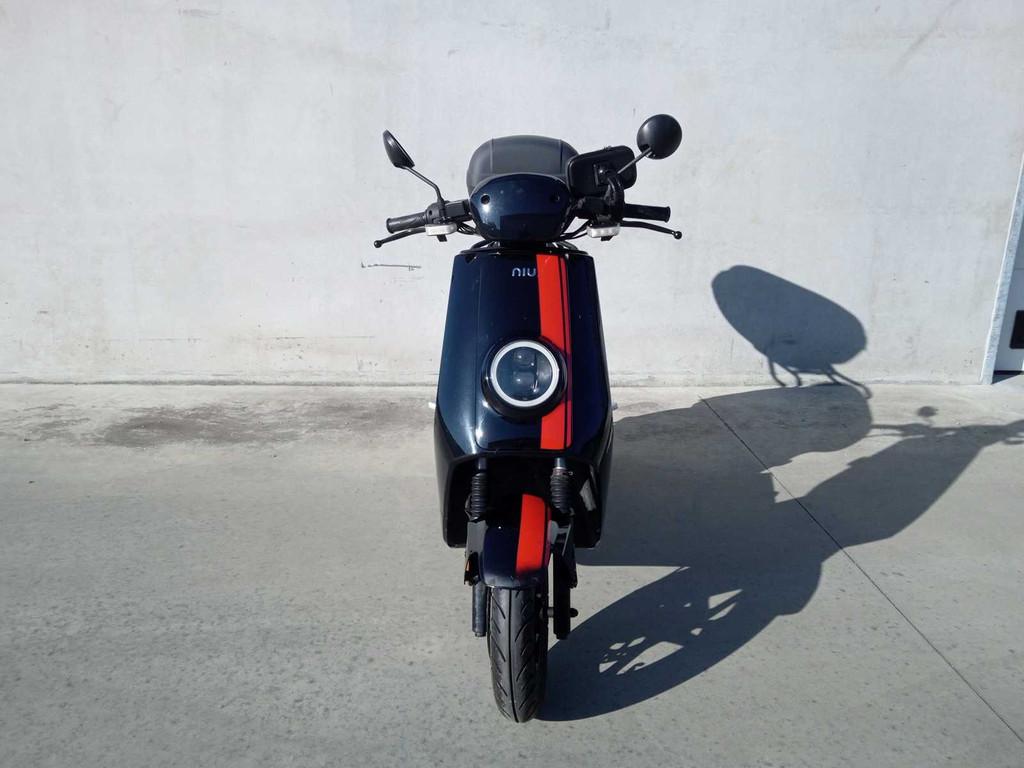 NIU - NGT - Motorfiets, Motoren, Bedrijf, Overig, NIU