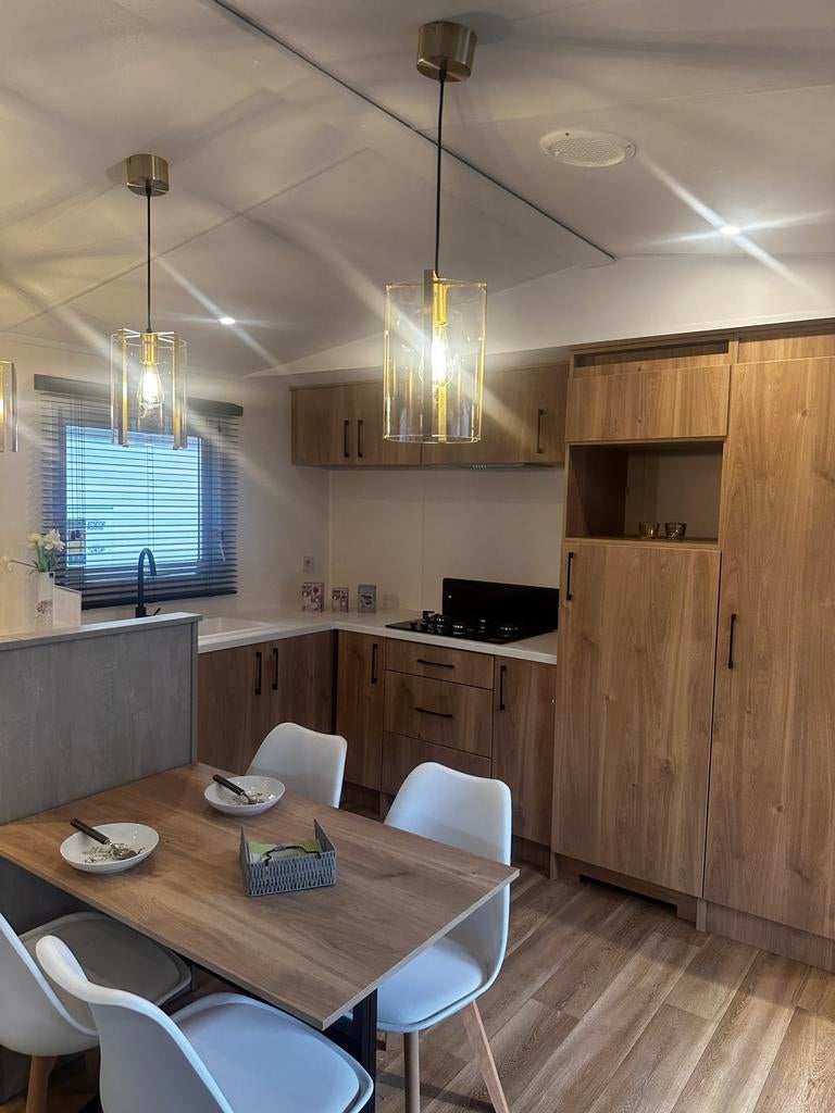 STOCK NIEUWE MODERNE LUXUEUSE HARMONY 1100x400/2, Caravans en Kamperen, Stacaravans, Tot en met 4