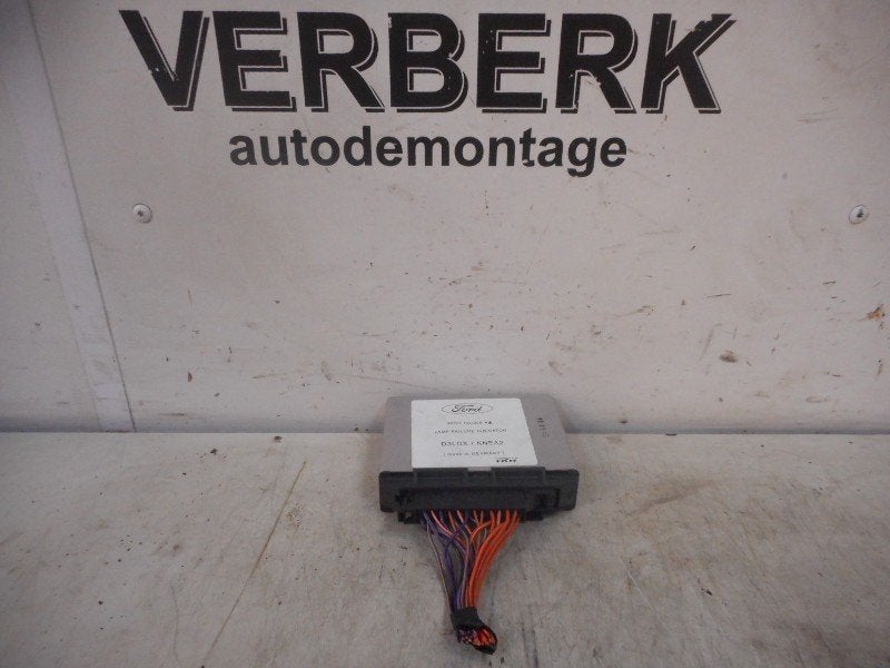 ORDINATEUR GESTION ECLAIRAGE Ford Cougar (ECX / W), Postoffice@zf.com, Löwentaler Straße 20
88046  Friedrichshafen, DE, ZF Friedrichshafen AG