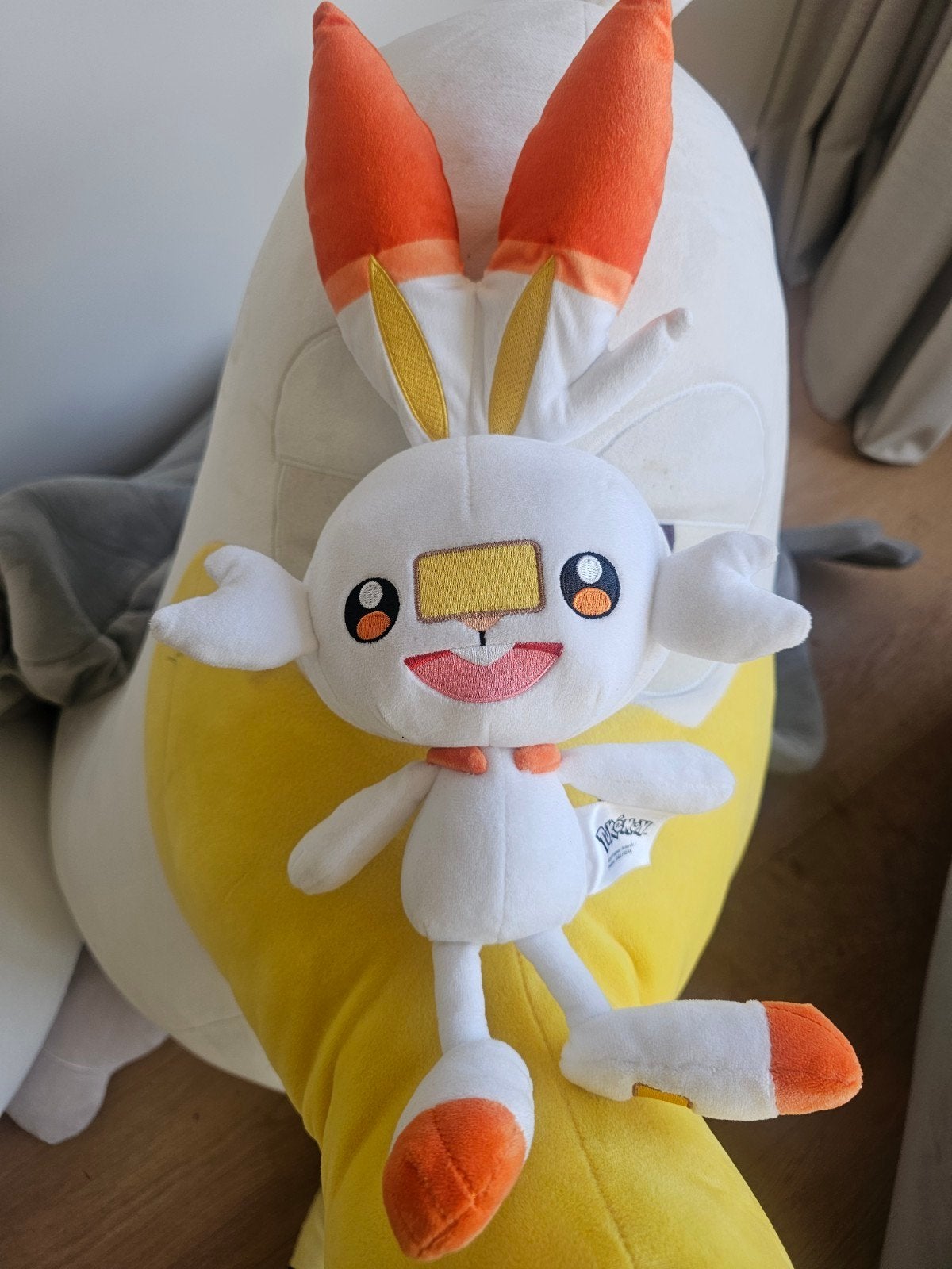 NIEUW: POKÉMON Pluche Knuffel Scorbunny – 45 cm, Verzenden, Nieuw