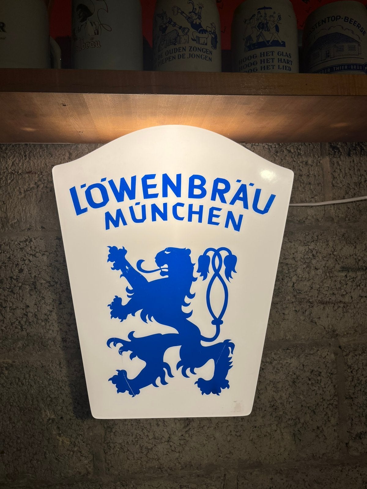 Publicité lumineuse vintage Löwenbrau Munich, Enlèvement ou Envoi, Utilisé, Panneau, Plaque ou Plaquette publicitaire, Autres marques