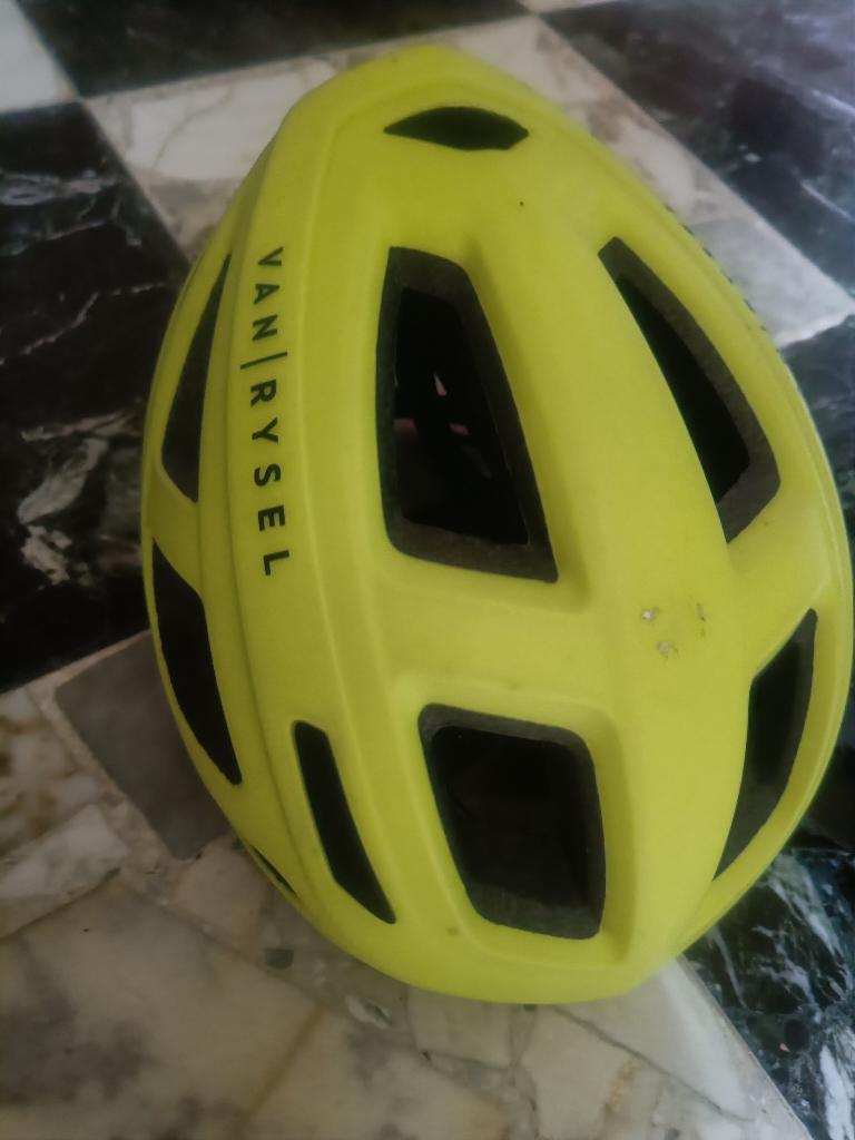 Fietshelm Rysel, Ophalen, Zo goed als nieuw, Van rysel