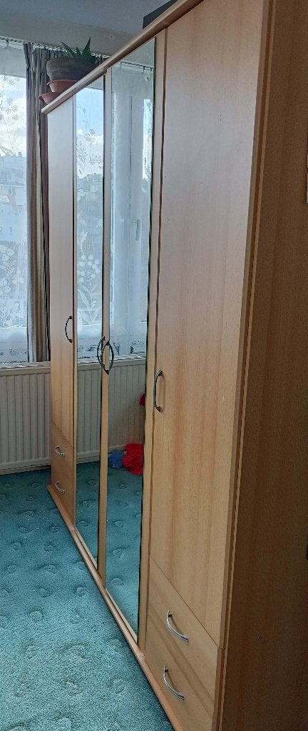Armoire avec miroirs, 150 à 200 cm, Utilisé, Avec tiroir(s), 50 à 75 cm