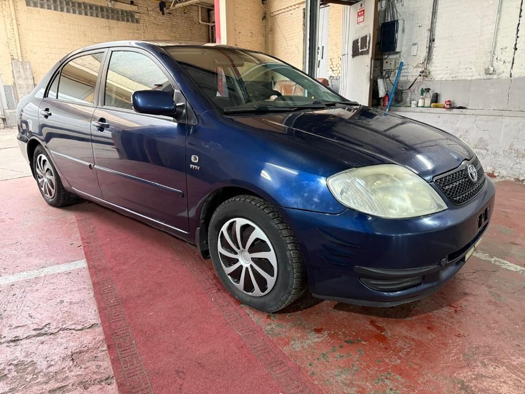 toyota corolla alpha 2003, Auto's, Voorwielaandrijving, 4 deurs, Stof, Zwart