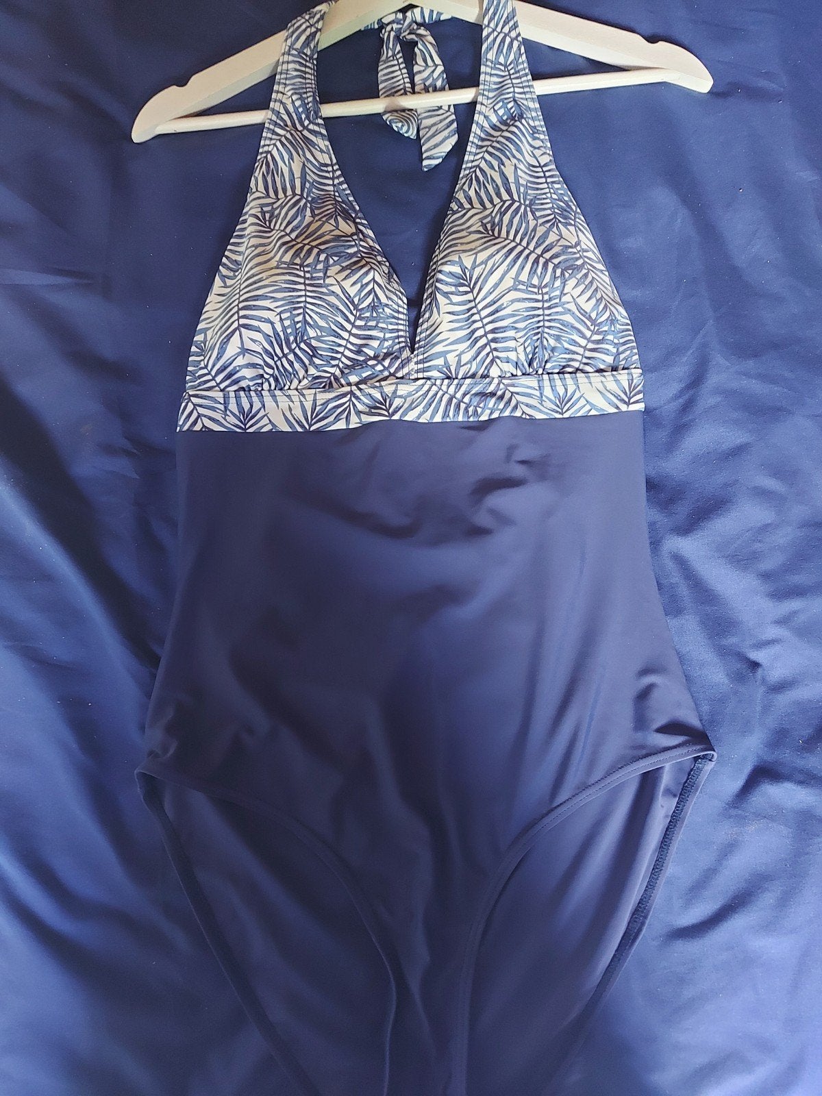 Badpak.  Mt L (Blauw/Wit)
  Glamour E beach, Ophalen of Verzenden, Blauw, Badpak