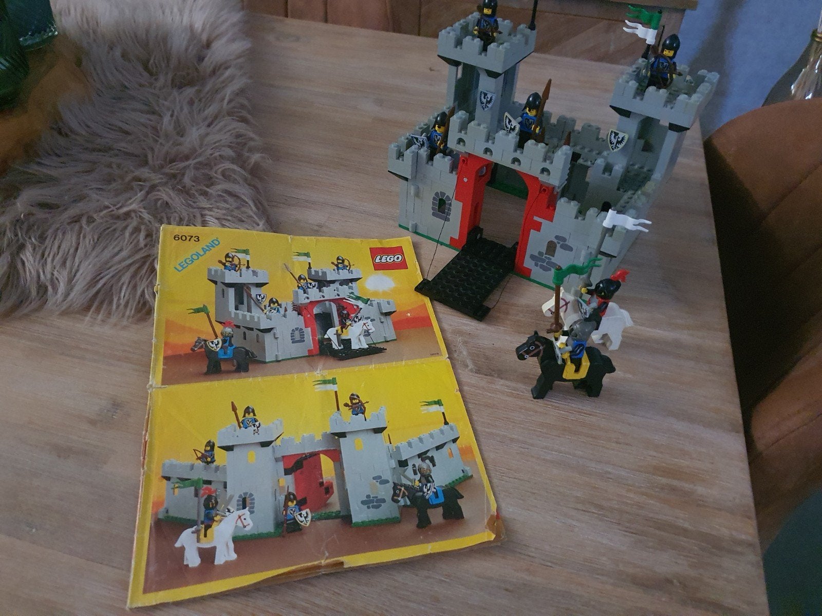 Lego knights castle 6073, Enlèvement, Castle