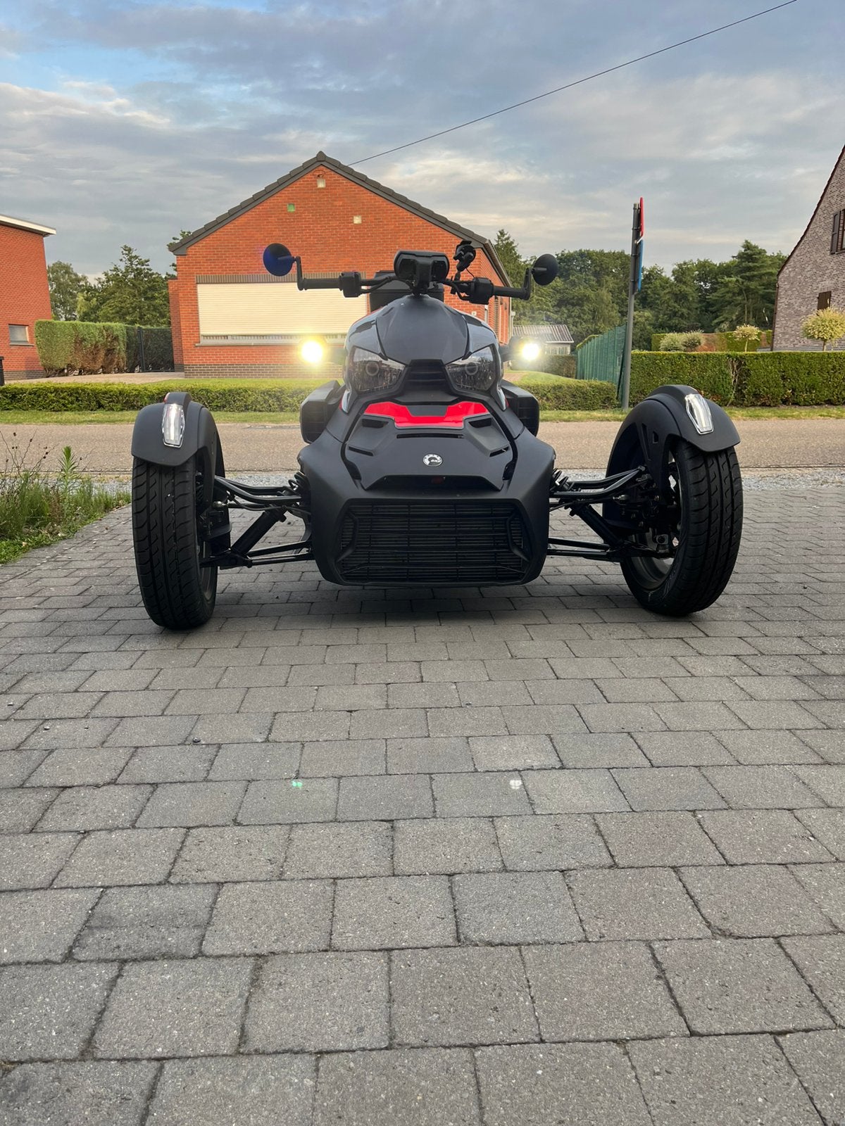 Can-Am Ryker 900 van 2026 met 1400km, Plus de 35 kW, 3 cylindres, 900 cm³