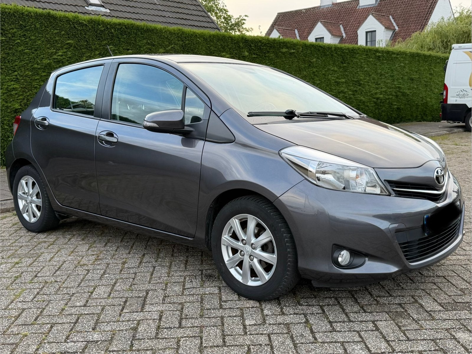 Toyota Yaris/1.0i/5DEURS/AIRCO/Isofix/2Sleutels+Keuring, Auto's, Toyota, Euro 5, Particulier, Yaris, 999 cc