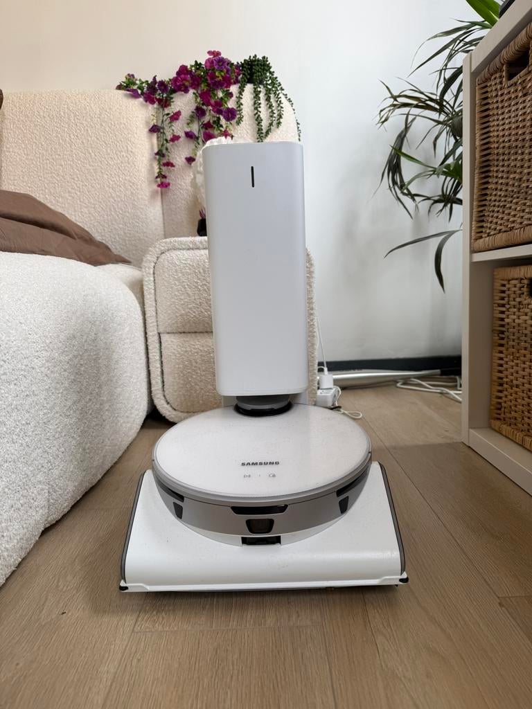 Samsung robotstofzuiger met zelfledigend station, Elektronische apparatuur, Stofzuigers, Gebruikt, Robotstofzuiger, Ophalen