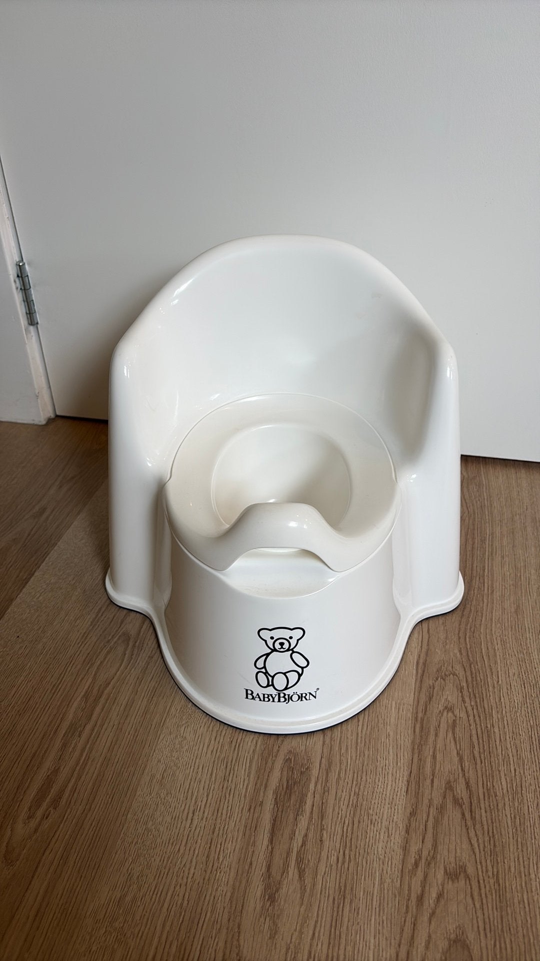 Pot pour bébé Bjorn, Enfants & Bébés, Enlèvement, Comme neuf