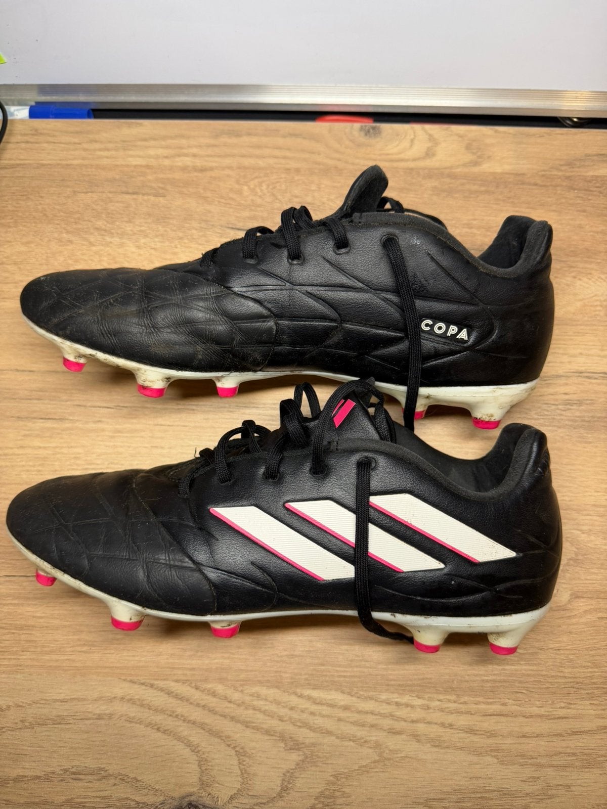 COUPE ADIDAS, Enlèvement ou Envoi, Comme neuf, Chaussures