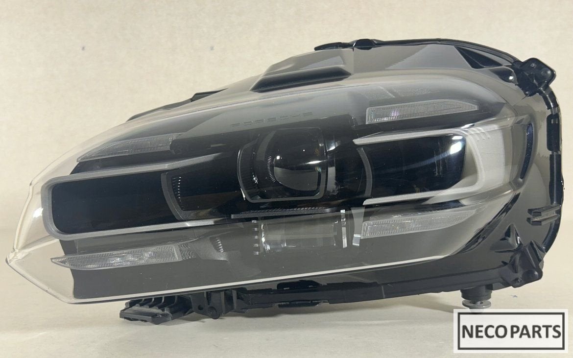 PORSCHE TAYCAN FULL LED KOPLAMP LINKS LEVERBAAR!!, Gebruikt, -, -, Porsche