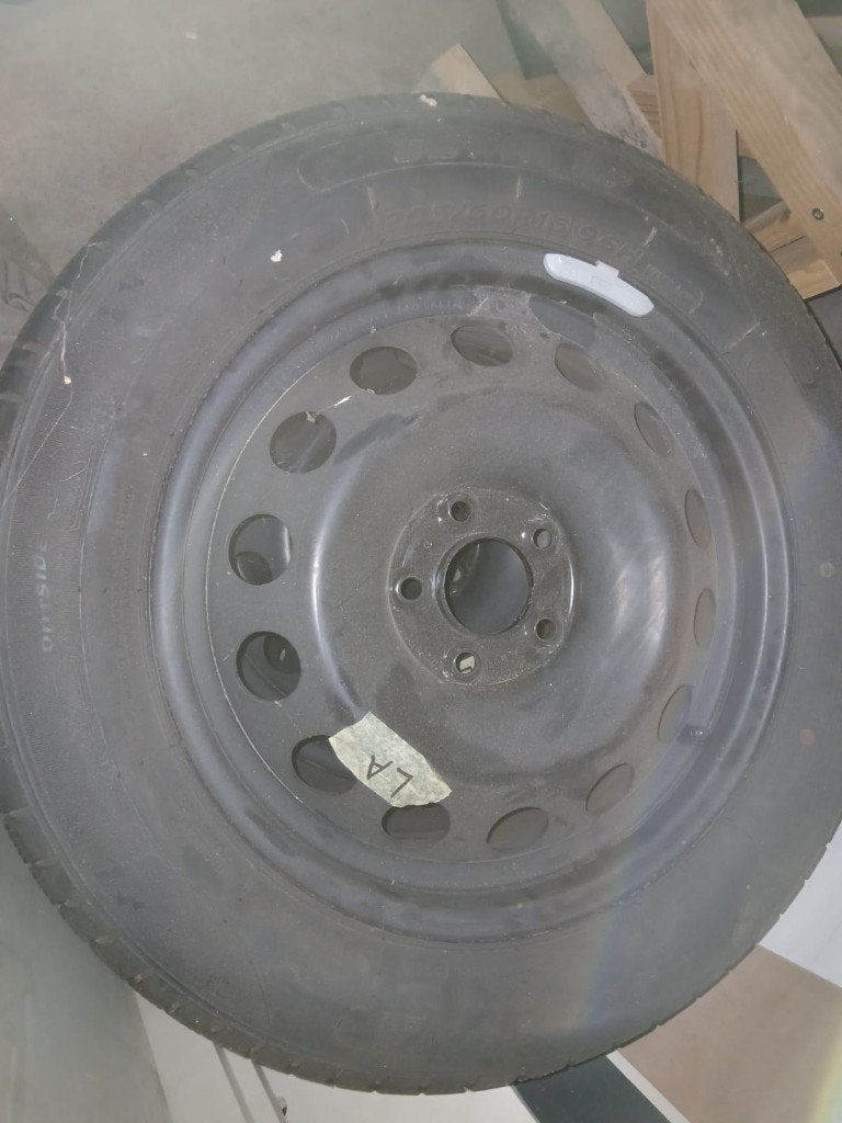winterbanden  op velg fortuna gowin hp 205/60/R16 96 H, Gebruikt, 16 inch, Banden en Velgen, Ophalen