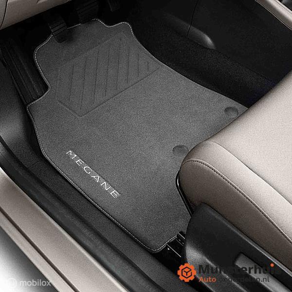 Mattenset origineel Renault Megane III R8201420961, Auto-onderdelen, Interieur en Bekleding, Renault, Nieuw, Ophalen of Verzenden