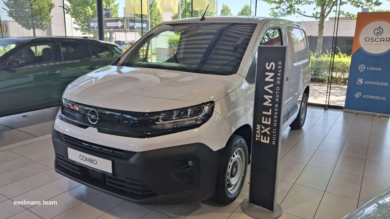 Opel Combo GB Turbo D S&S L1 Light, Autos, Achat, 2 places, 131 ch, 0 cylindres