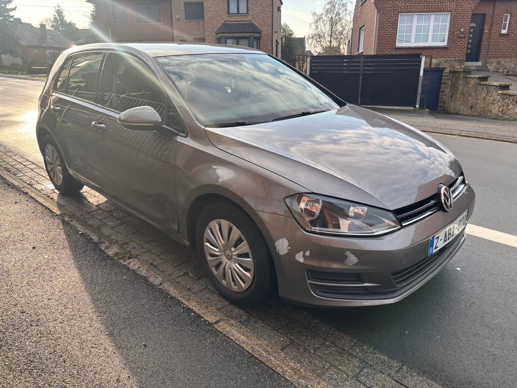 VW GOLF 7 16tdi 77kw 2014 6750eur, Auto's, Handgeschakeld, 5 deurs, Airconditioning, Te koop