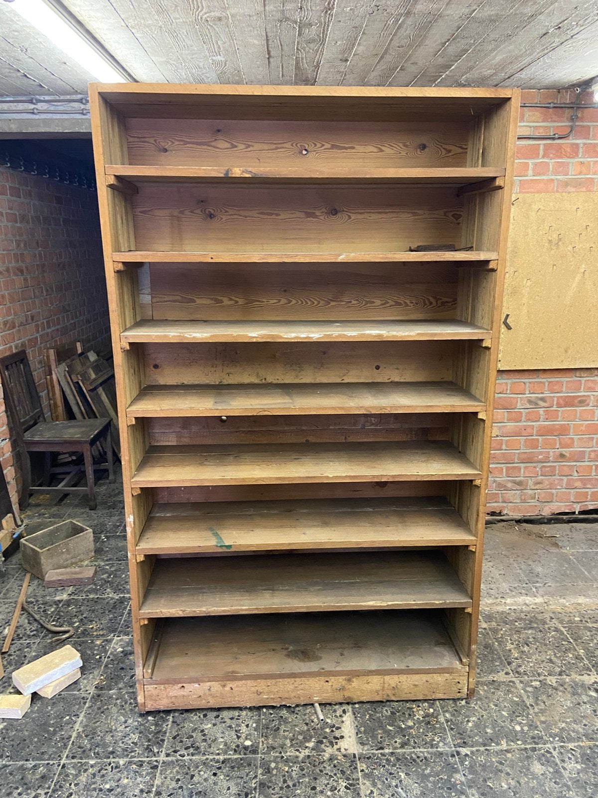 Houten stellingkasten, Ophalen, Gebruikt