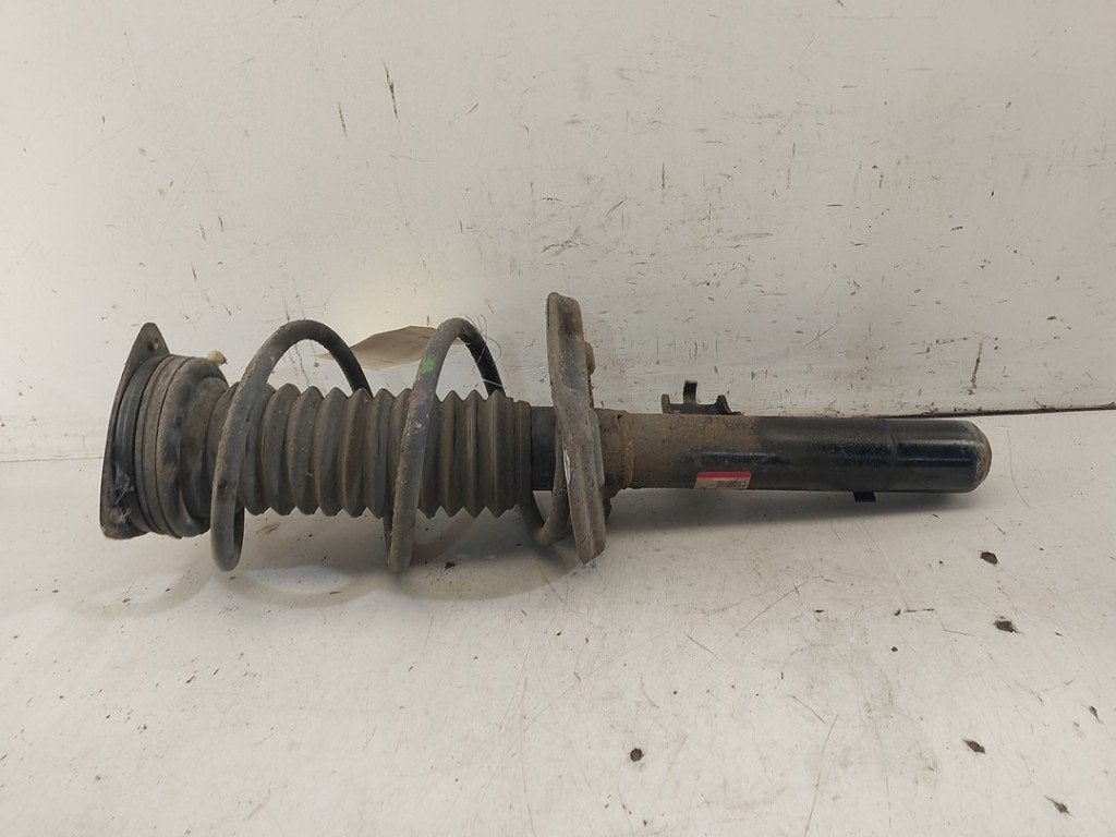 AMORTISSEUR OU ABSORBEUR DE CHOC AVANT DROIT Qashqai (J12), Germany@nissan-services.eu, Kronenweg 38
50389  Wesseling, DE, Utilisé