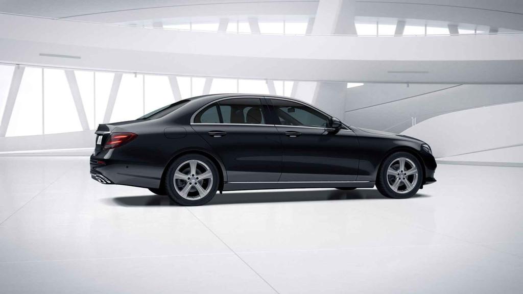 Mercedes-Benz E-Klasse 220 D Berline Luxury Line Dodehoekass, 143 kW, Entreprise, Entretenue par le concessionnaire, Automatique