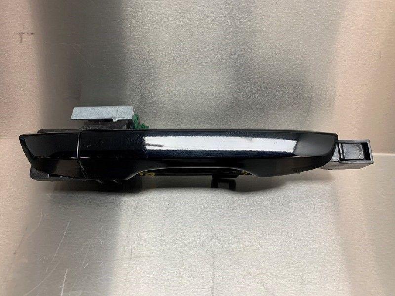 PORTIERGREEP BUITEN RECHTS VOOR Honda Civic (FK6 / 7/8/9), Gebruikt, Voor, Honda