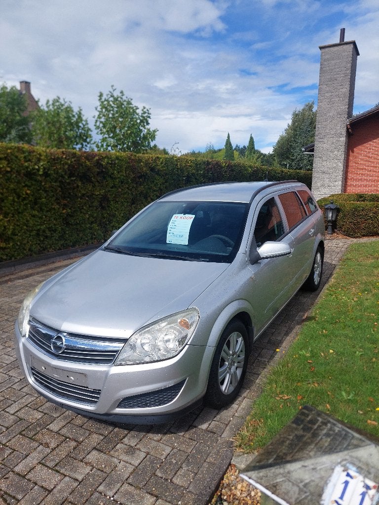 Opel Astra, Autos, Opel, Argent ou Gris, Achat, 4 portes, Boîte manuelle