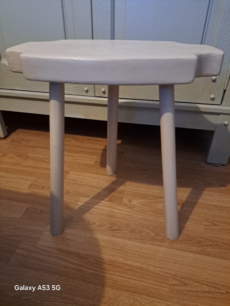 Tabouret de ferme artisanal, Antiquités & Art, Enlèvement