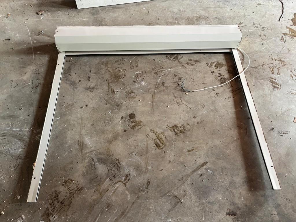 Elektrische rolluik, Enlèvement, Utilisé, 100 à 150 cm, Blanc
