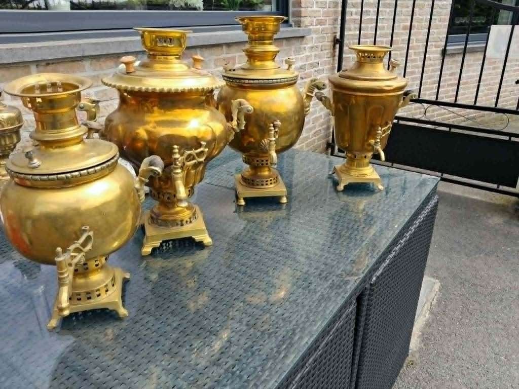 4 oude koperen samovars ongeveer 45cm hoog, Enlèvement, Cuivre