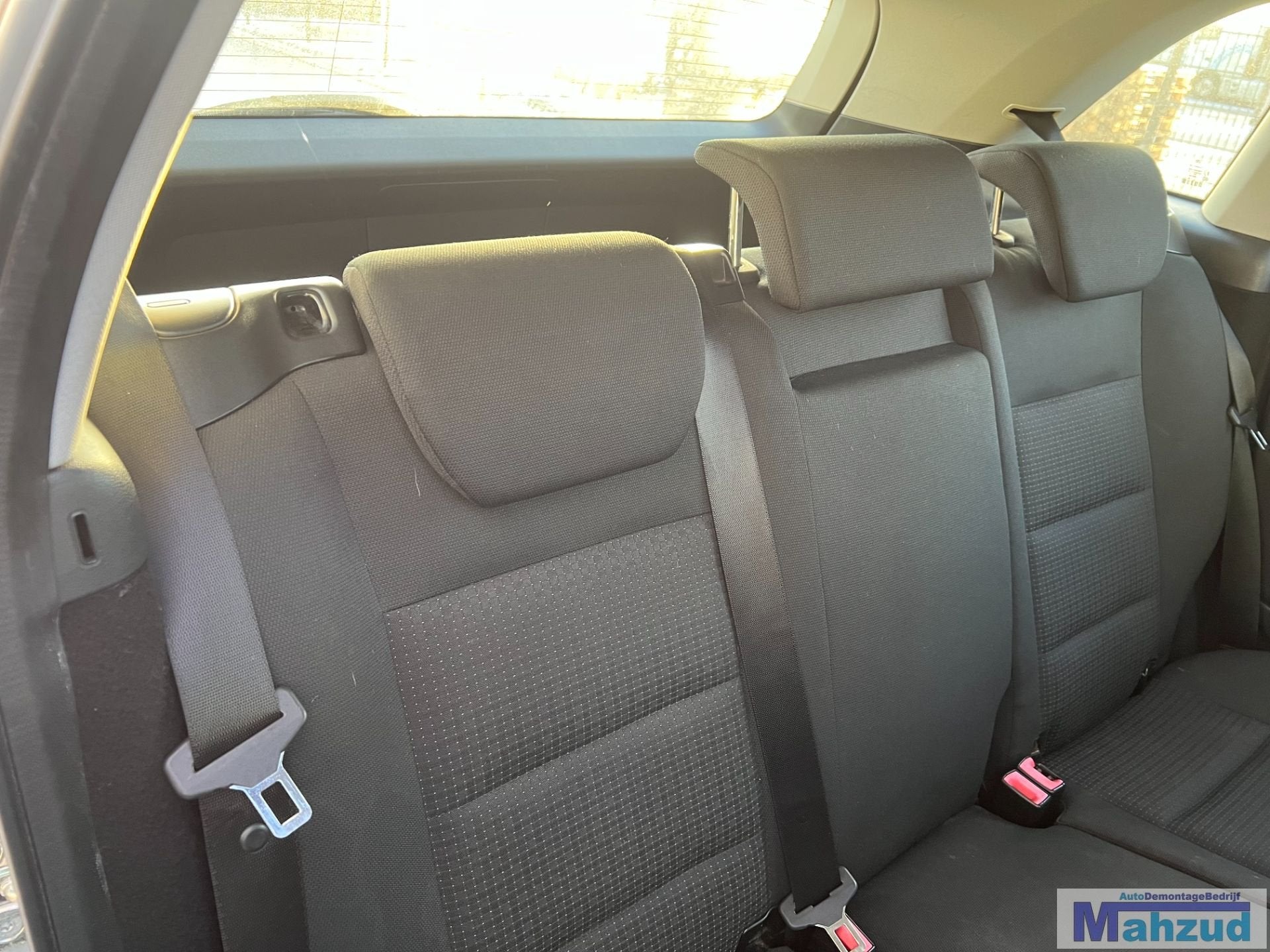 Banquette arri re int rieure MERCEDES CLASSE B W245 2005-202, Mercedes-Benz AG, Mercedes-Benz, Utilisé, Mercedesstrasse 120
70372  Stuttgart, DE