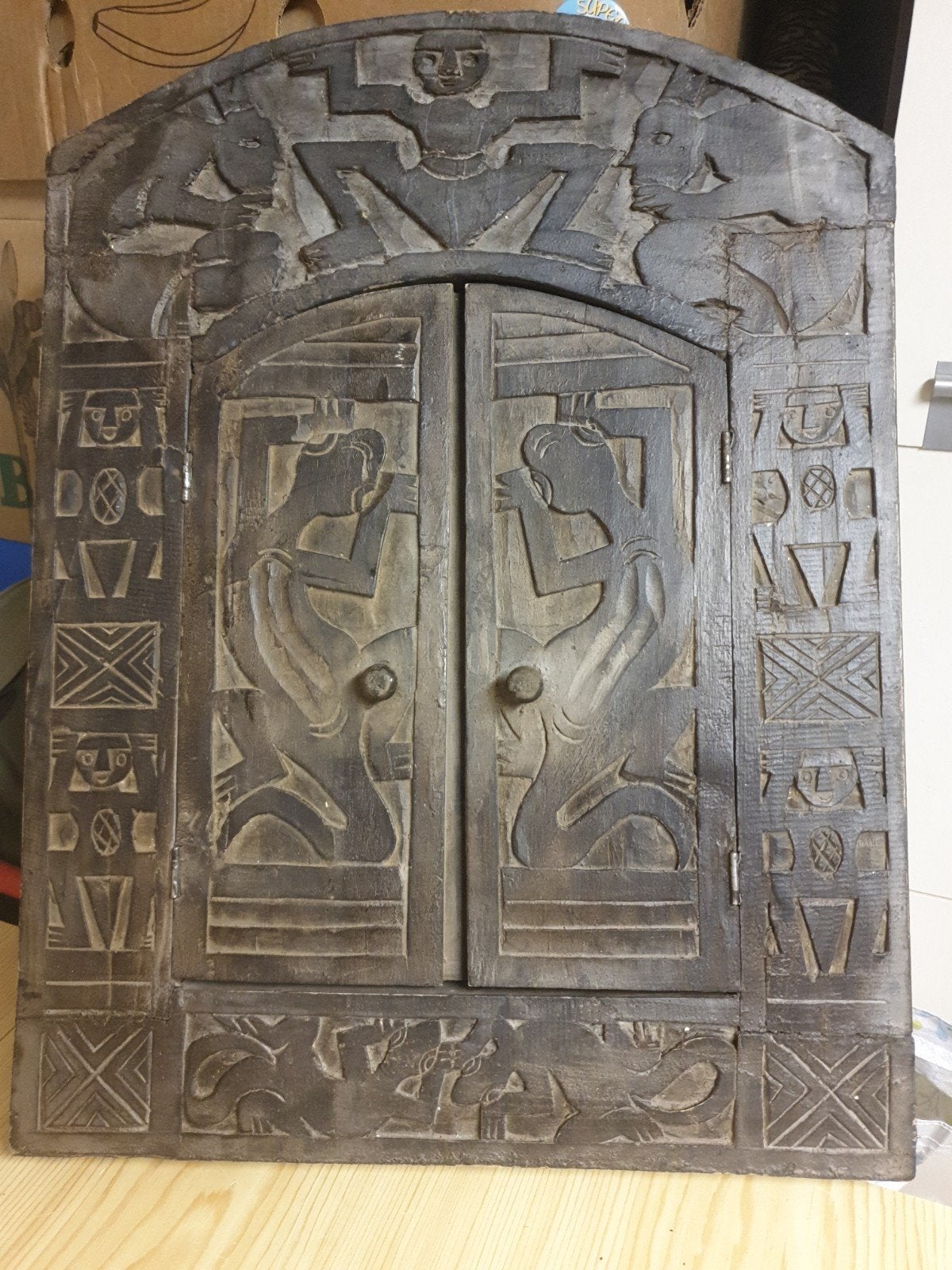 Afrikaans decor, Ophalen