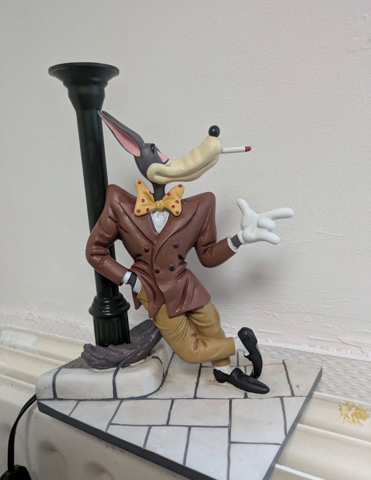 Vintage Wile E. Coyote beeld/lamp – Looney Tunes, Verzamelen, Ophalen, Looney Tunes, Zo goed als nieuw