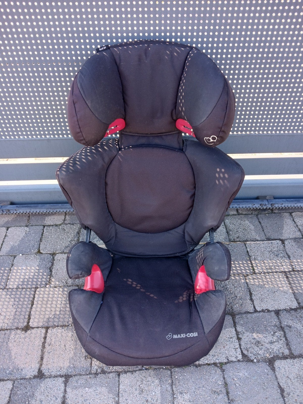 autostoel, Autogordel, Zo goed als nieuw, Afneembare rugleuning, Maxi-Cosi
