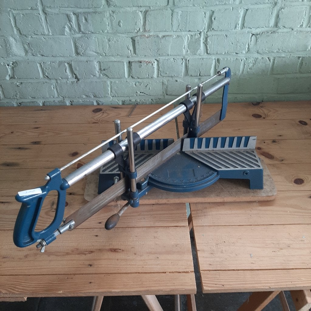 Verstekzaag, Doe-het-zelf en Bouw, Gereedschap | Handgereedschap, Ophalen, Zo goed als nieuw, Zaag