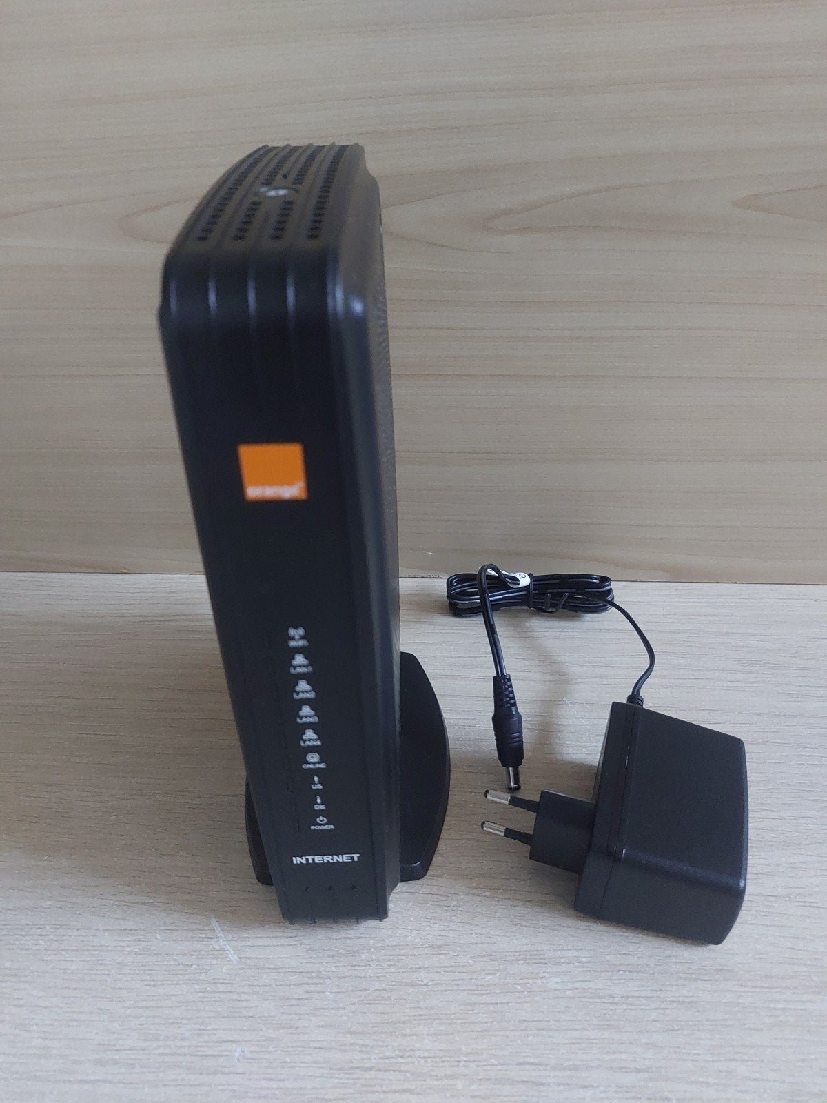 Modem b_box orange, Computers en Software, WiFi-versterkers, Ophalen