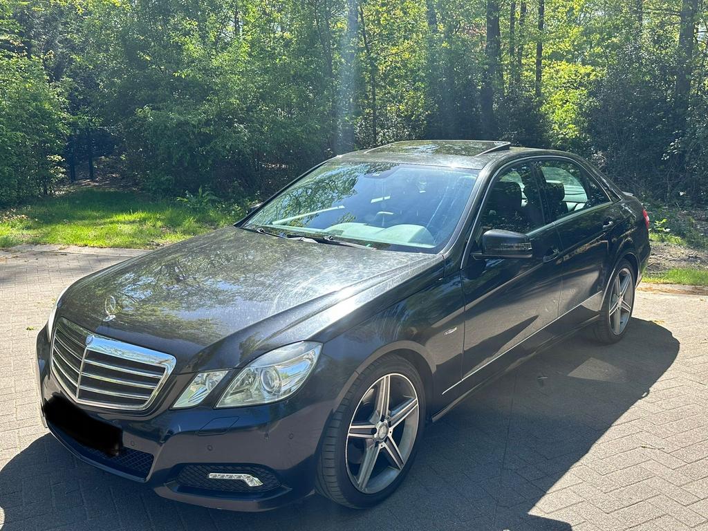 E250 diesel automaat euro5 topstaat!!, Auto's, Mercedes-Benz, Bedrijf, E-Klasse, ABS, Adaptieve lichten, Airbags, Airconditioning