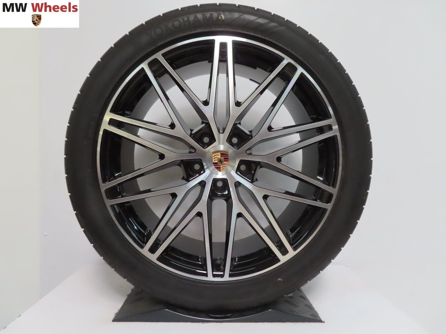 Porsche Cayenne 9Y II 2025 coupe 22 inch velgen zomerbanden, Autos : Pièces & Accessoires, Pneus et Jantes, 285 mm, Pneus été