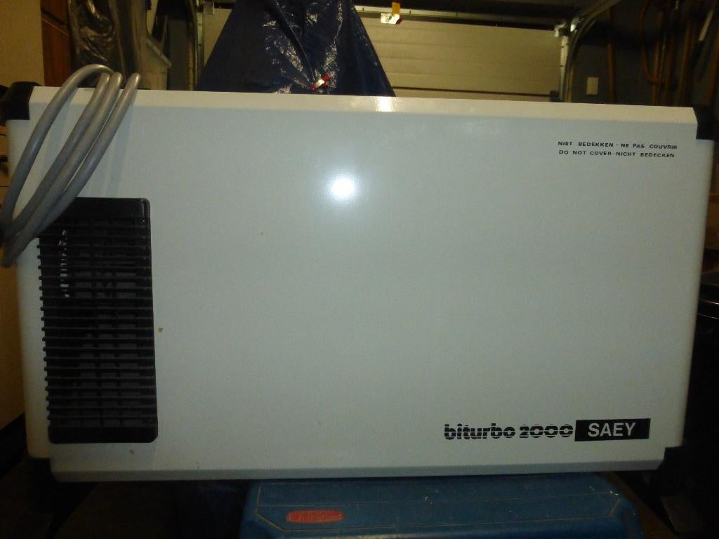 SAEY Turbo 2000 elektrische verwarming, Ophalen, Radiator
