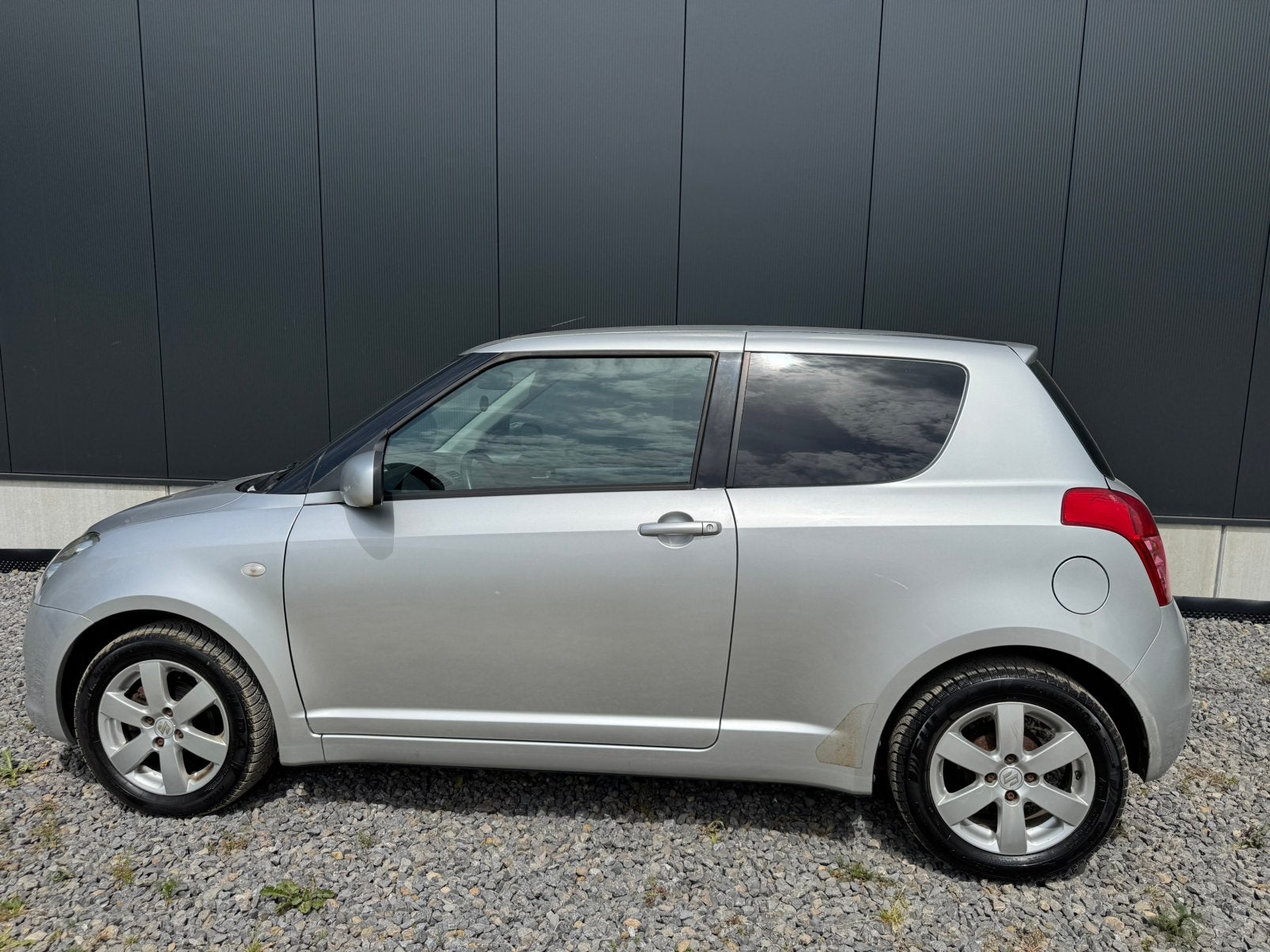 SUZUKI SWIFT, Auto's, Suzuki, Elektrische ramen, Swift, Handgeschakeld, Particulier