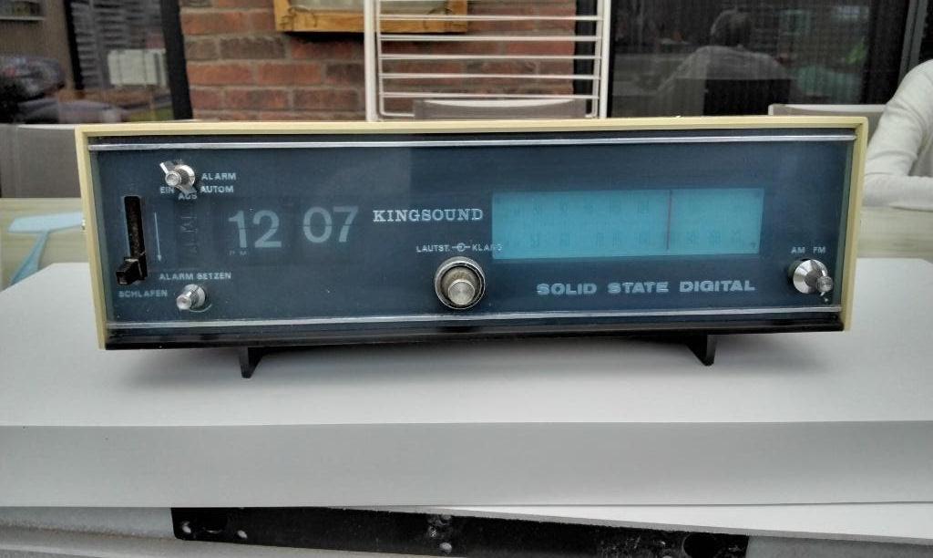 radio-réveil vintage, Enlèvement