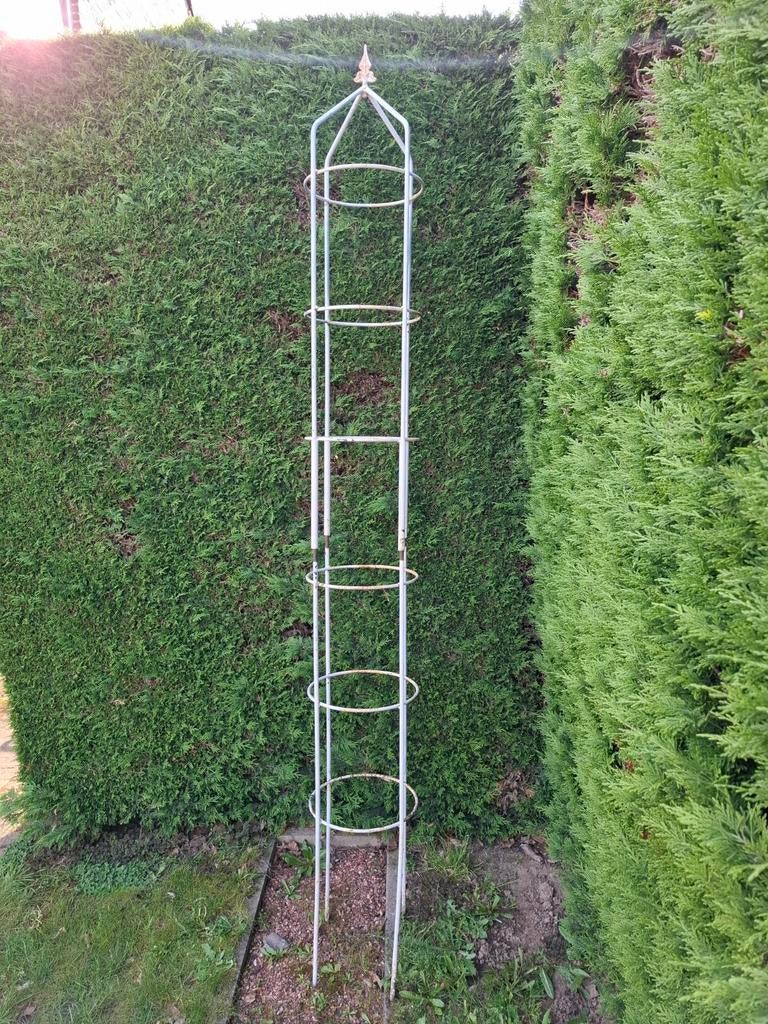Tuinobelix, Tuin en Terras, Tuinstekers, Ophalen