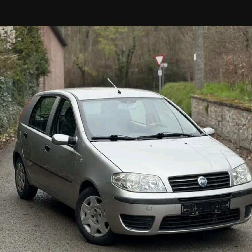 ​Fiat Punto Diesel - Automatique (Dualogic) - À saisir dans, Enlèvement ou Envoi