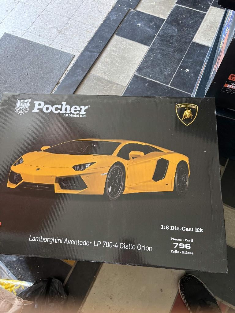 Pocker 1:8 Lamborghini Avandador LP700-4 nieuwstaat, Hobby en Vrije tijd, Modelbouw | Auto's en Voertuigen, Auto, Groter dan 1:32