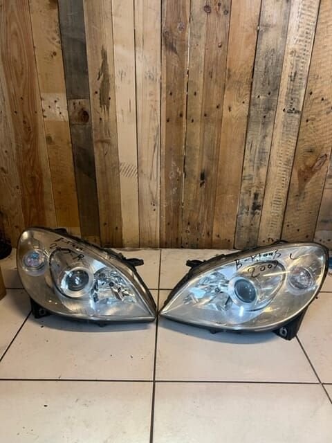 Mercedes B-Klasse w245 koplamp rechts, Gebruikt, -, Ophalen of Verzenden, -