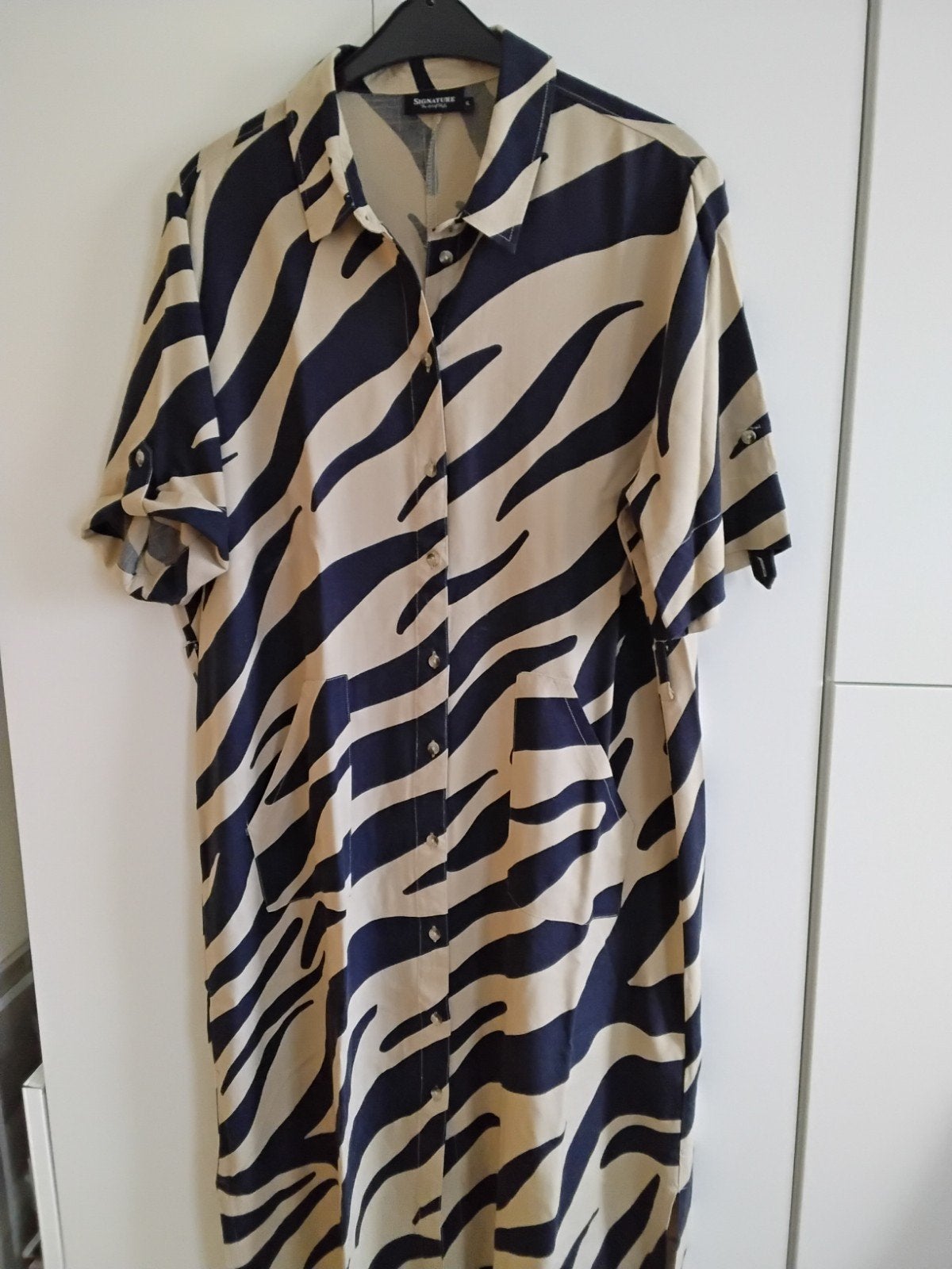 Mooi kleedje met korte mouwen, Kleding | Dames, Grote Maten, Ophalen, Beige