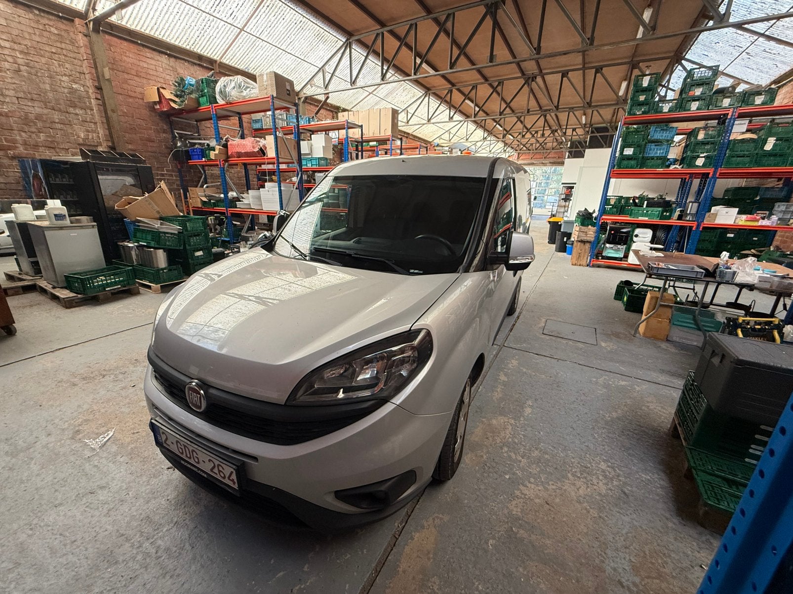 Fiat Doblo 1.6 multiréacteur, Autos, Argent ou Gris, Achat, Capteur de stationnement, 3 places