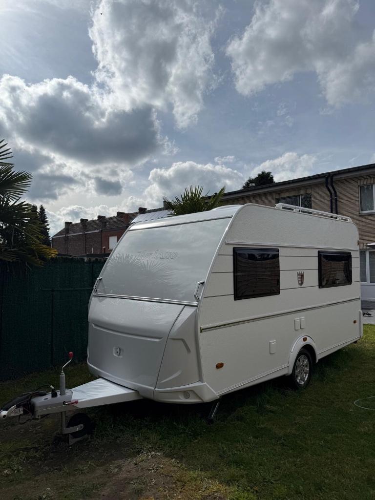 Caravane, Jusqu'à 4 m, 750 - 1000 kg, Particulier, Lit fixe