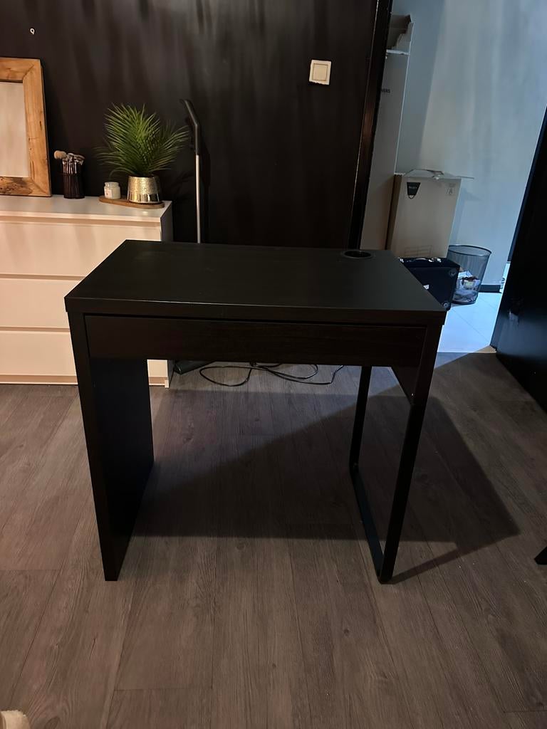 IKEA Bureau zwart nieuw, Huis en Inrichting, Bureaus, Ophalen, Zwart, Nieuw, IKEA