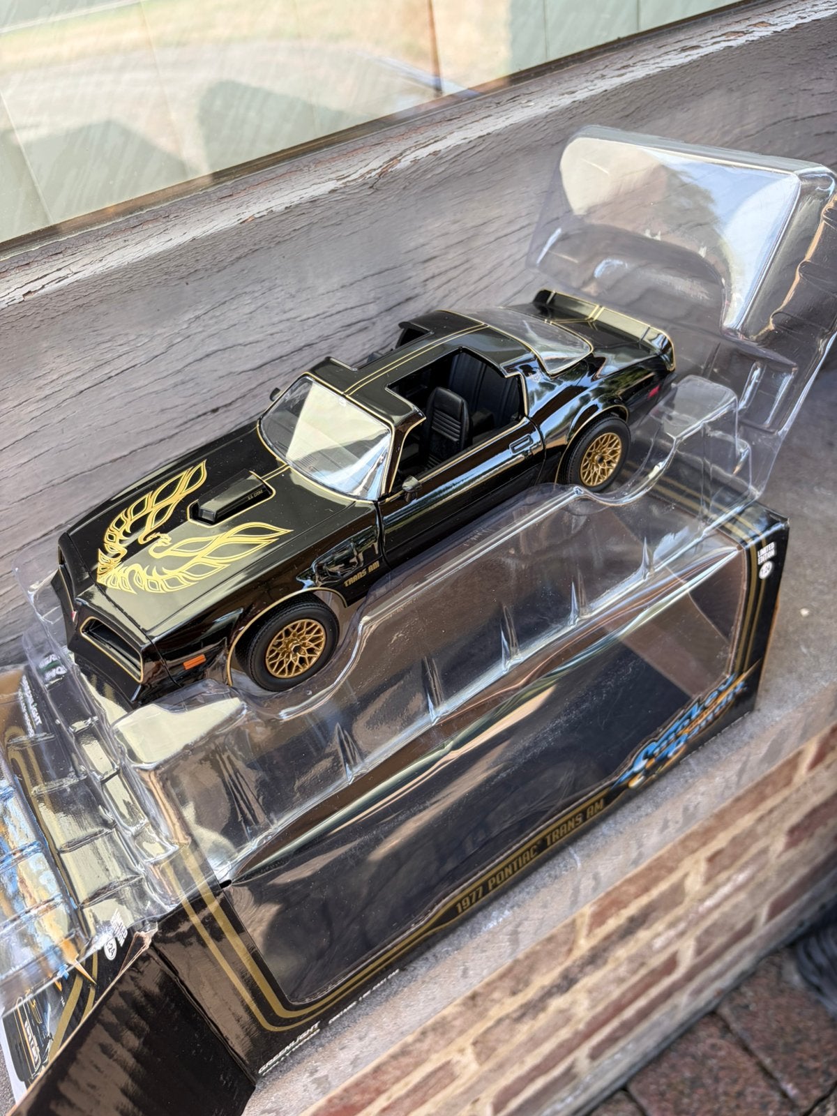 1977 Pontiac trans Am uit de filmsmokey end the bandit, Ophalen, Zo goed als nieuw
