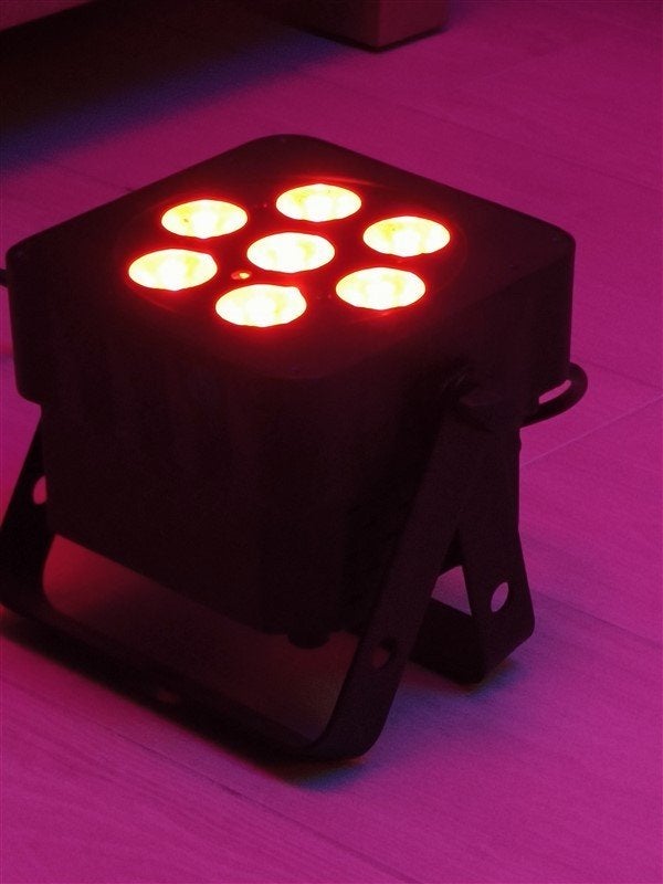 Tas met 4 Uplighters verlichting voor dj, Ophalen, Zo goed als nieuw, Licht, Kleur