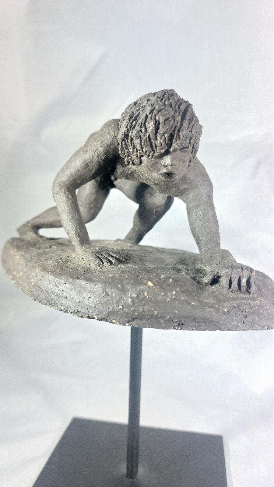 Belle statue expressive en céramique - Jac Linssen (Baexem), Enlèvement ou Envoi, Sculpture